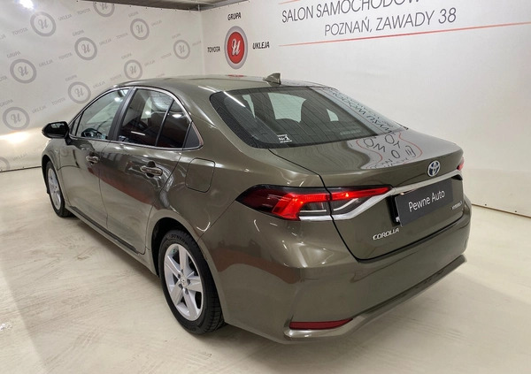 Toyota Corolla cena 69900 przebieg: 101858, rok produkcji 2019 z Przedbórz małe 154